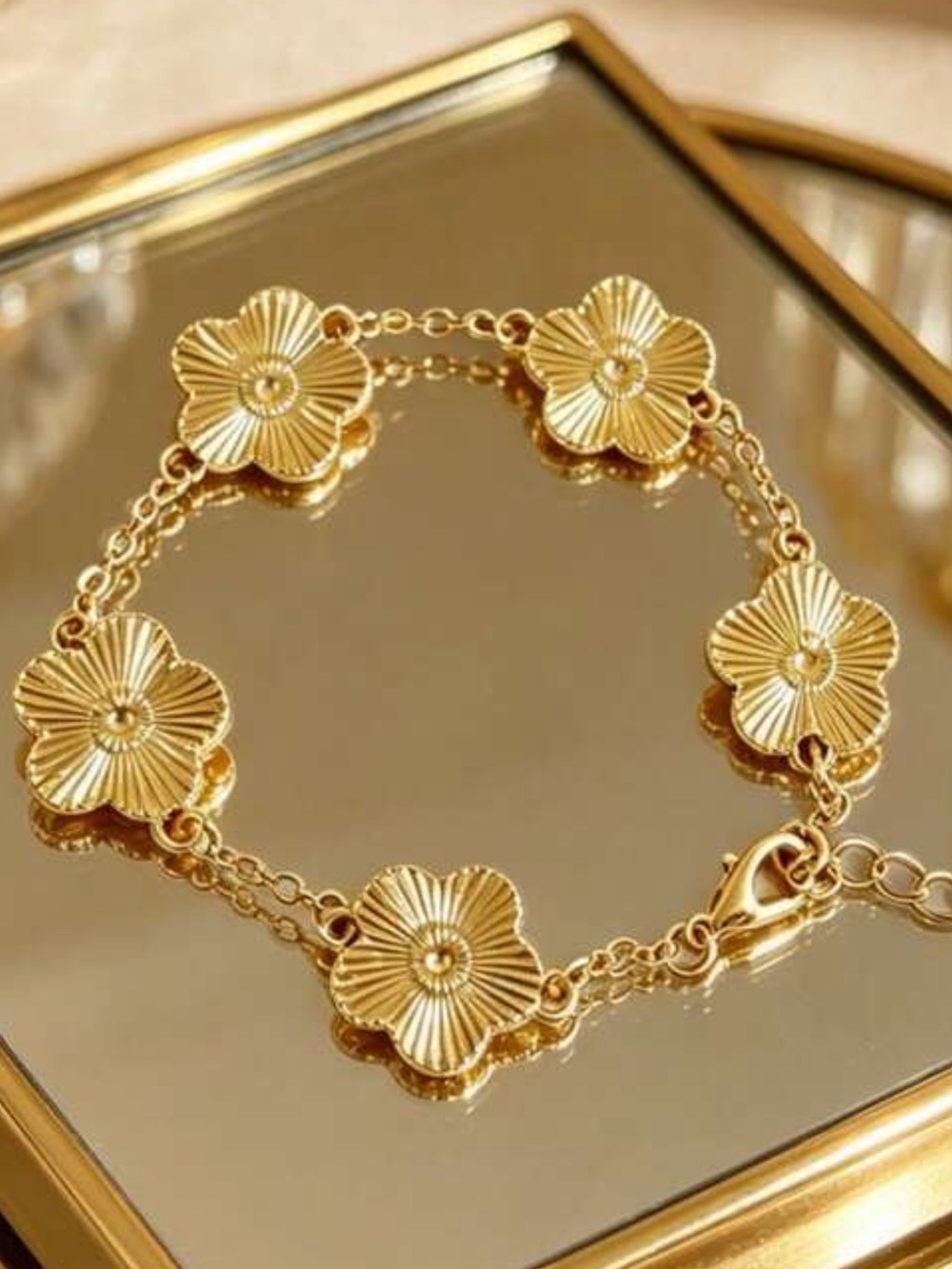 Gold Floral Link Bracelet